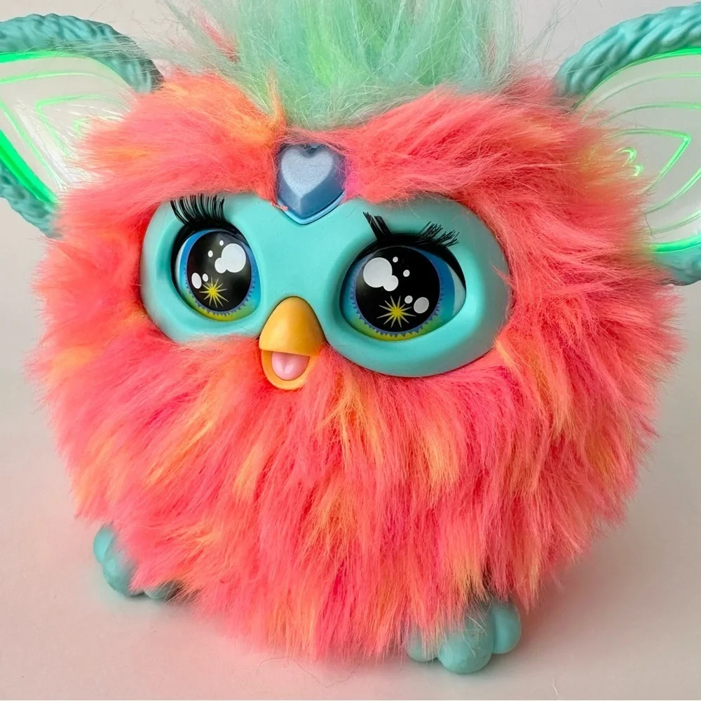 2023 Hasbro Furby Interactive Plush Toy
